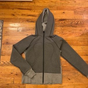 EUC Lululemon Zip-Up hoodie